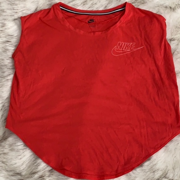 Adidas and Nike tee bundle - 3 pieces - Picture 5 of 6